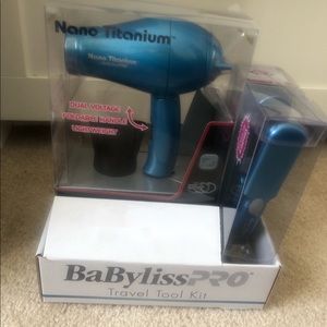 NWB mini flat iron straightener & travel dryer 🥰